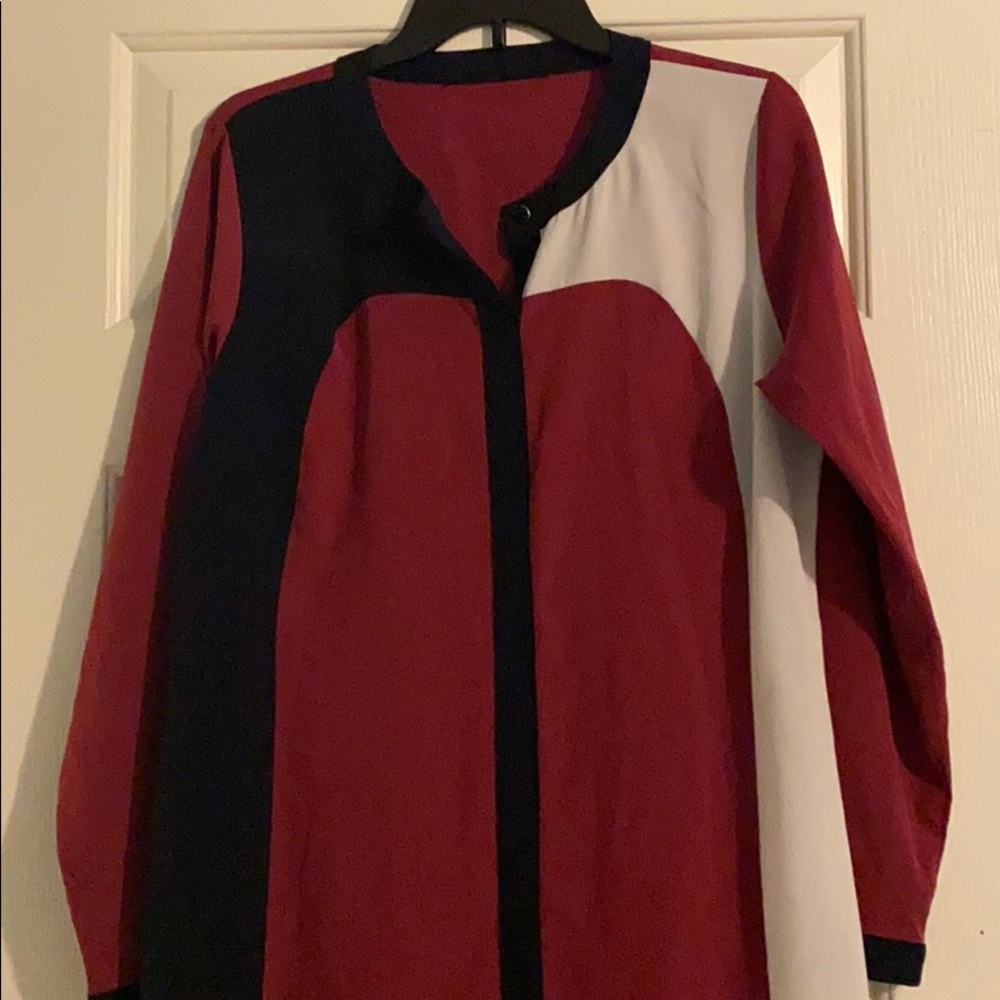Dress with buttons